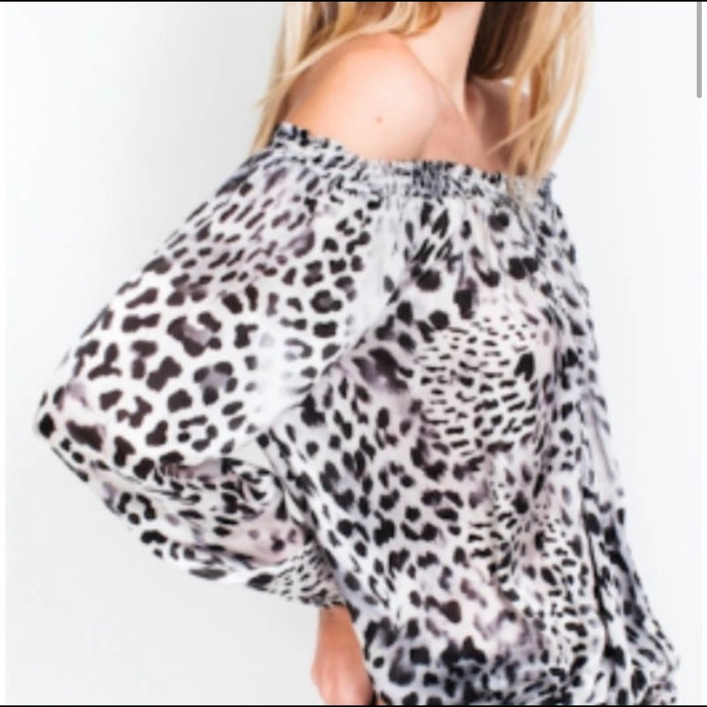 NWT Generation Love Juliet Off Shoulder Blouse S